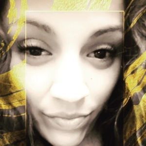 Meet your Posher, Angie